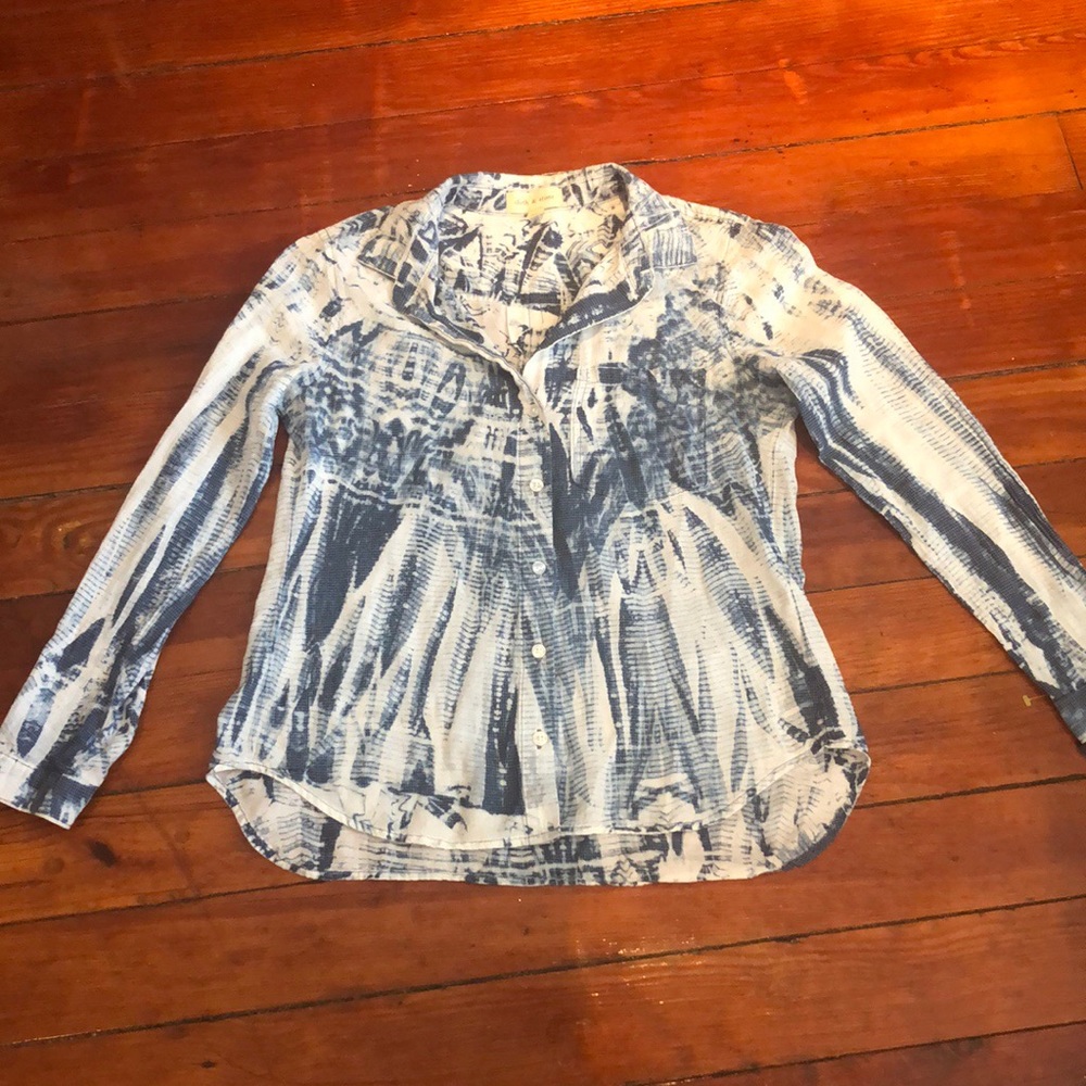 Anthropologie {cloth and stone} chambray button up